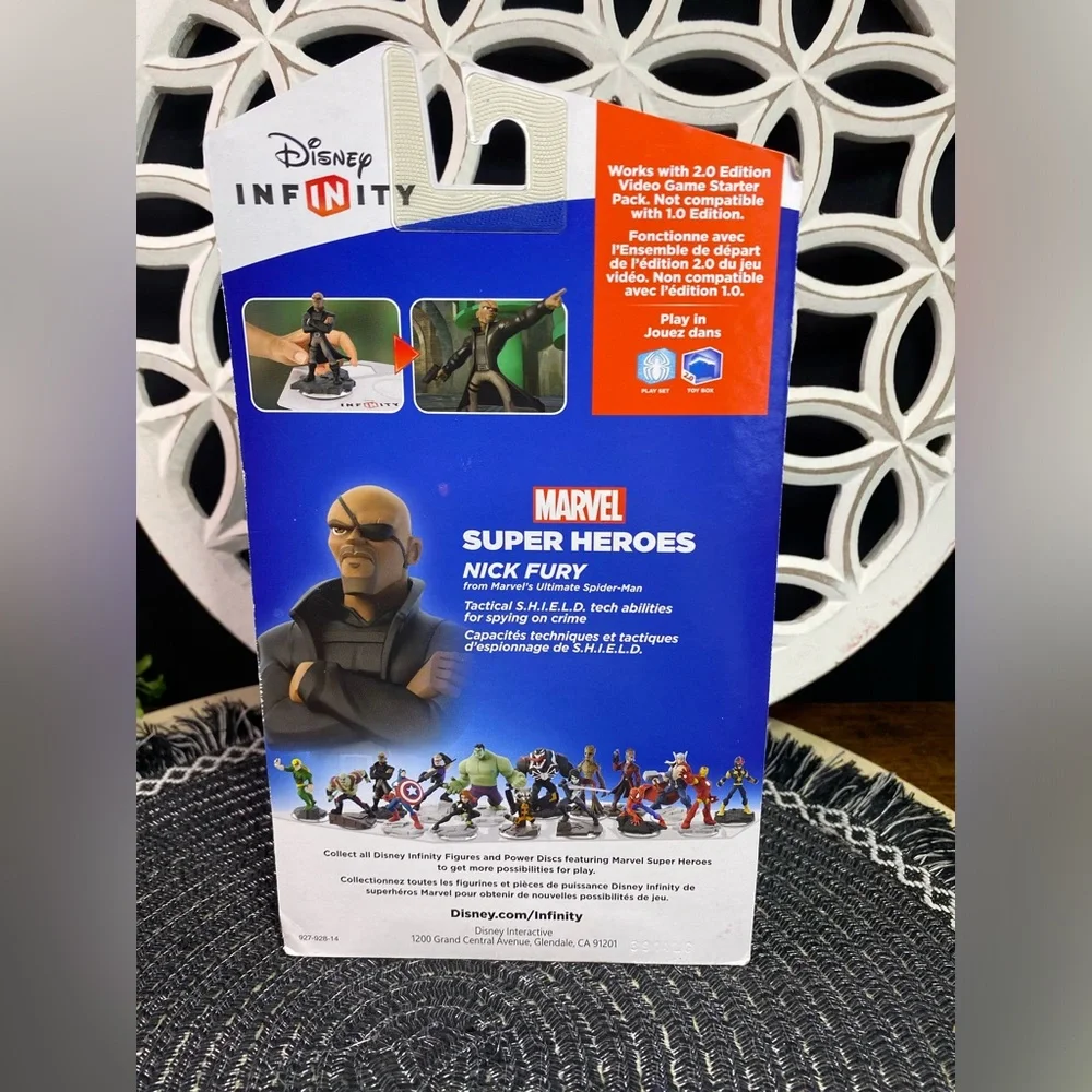 NEW - Disney Infinity 2.0 Edition Nick Fury Action Figure -‎ Marvel Super Heroes